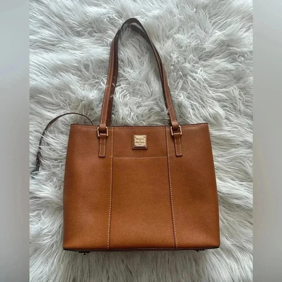 Dooney & Bourke Pebble Grain Small Lexington Bag - Picture 1 of 6